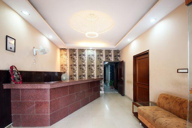 Oyo 15791 Flagship Hotel Executive Hazratganj Lucknow Bagian luar foto